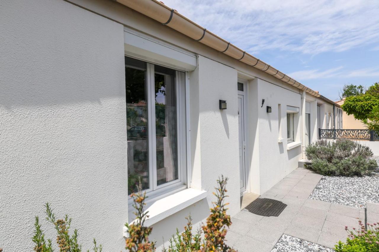 "Logis Debussy"- Saintes Villa Exterior photo